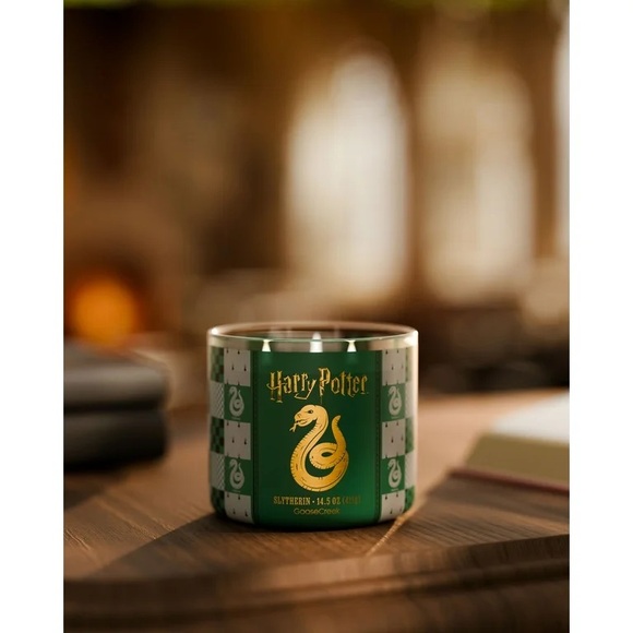 Goose Creek Harry Potter Slytherin Candle NEW! - Picture 5 of 6
